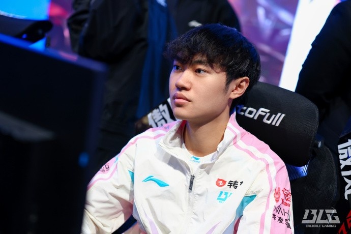 BLG发布对阵JDG赛后返图：找出问题，及时调整！